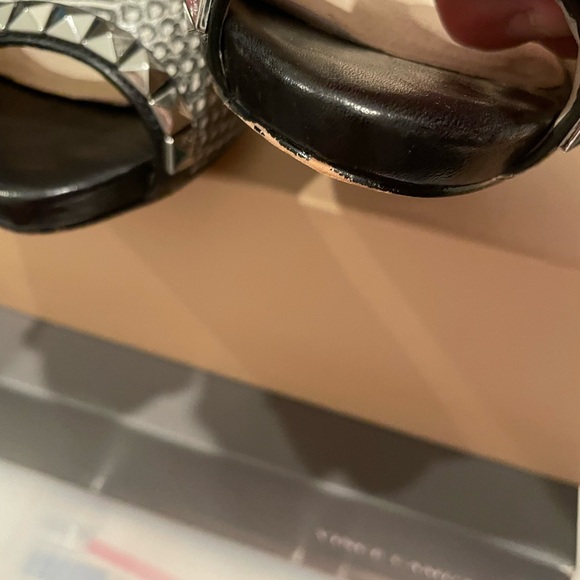 Michael Kors pumps almost like new👠👠 - Picture 3 of 11